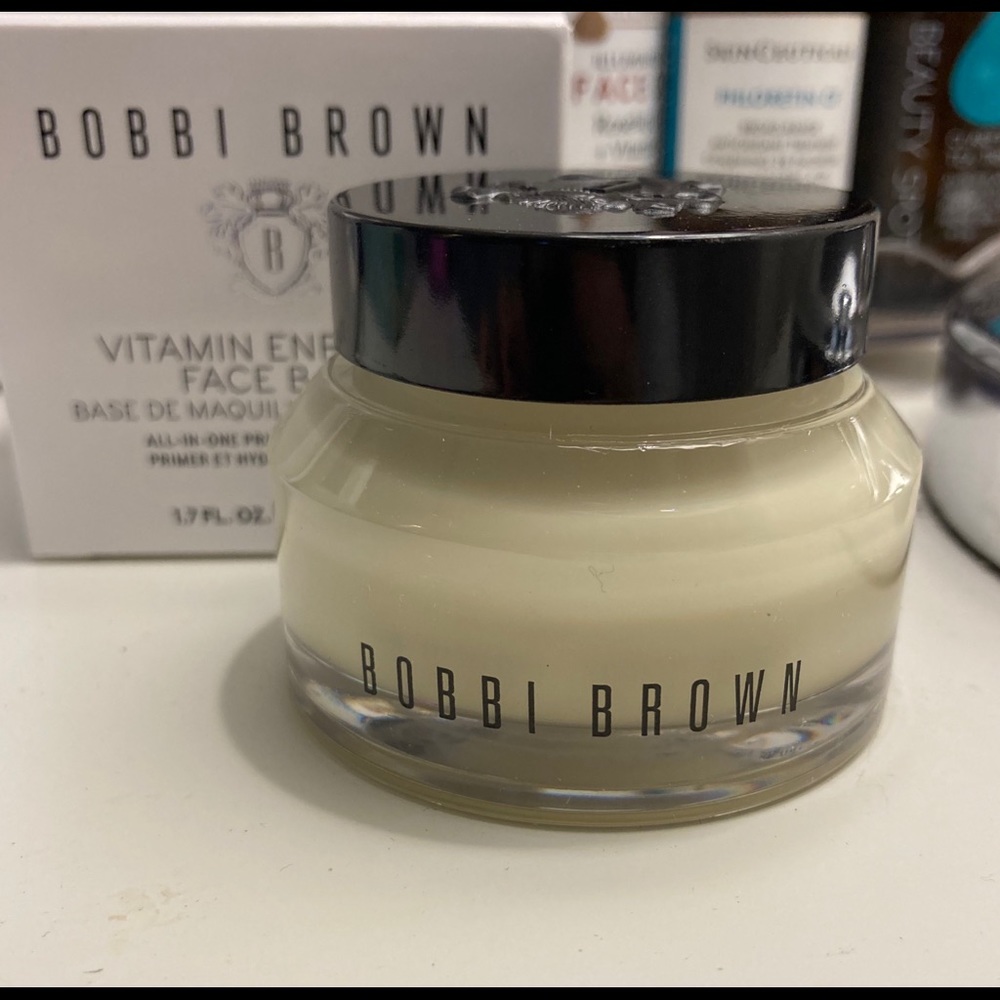 Bobbi Brown Vitamin Enriched Face Base